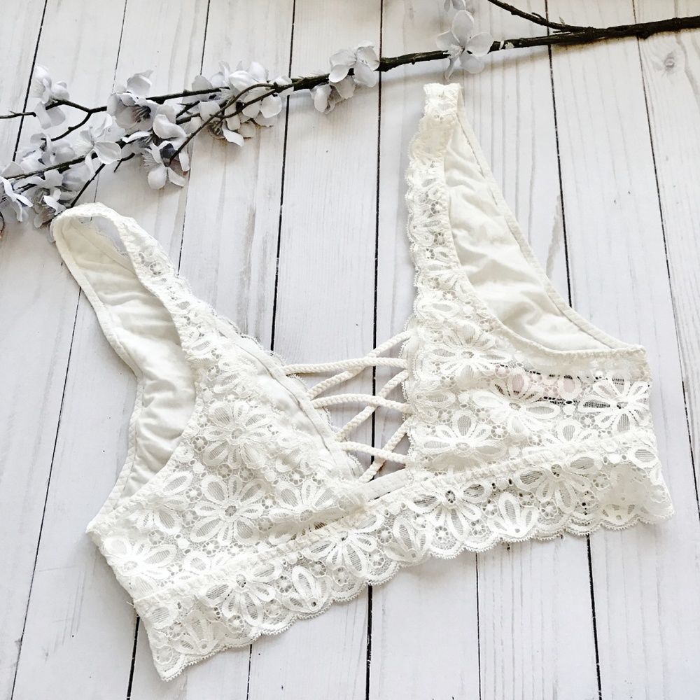 2/$25 ❤️ NWT Victoria's Secret Braided Plunge Bra - Picture 3 of 4